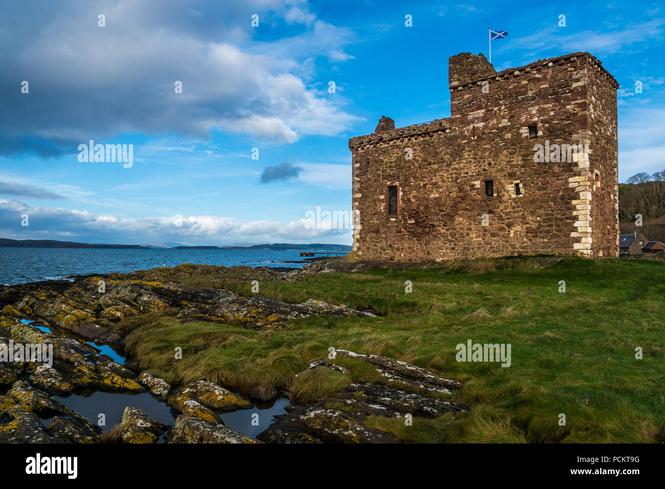 Il castello di Portencross, Portencross, Ayrshire, in Scozia, Regno Unito, 7 novembre 2017. Il castello di Portencross Ayrshire. Foto Stock