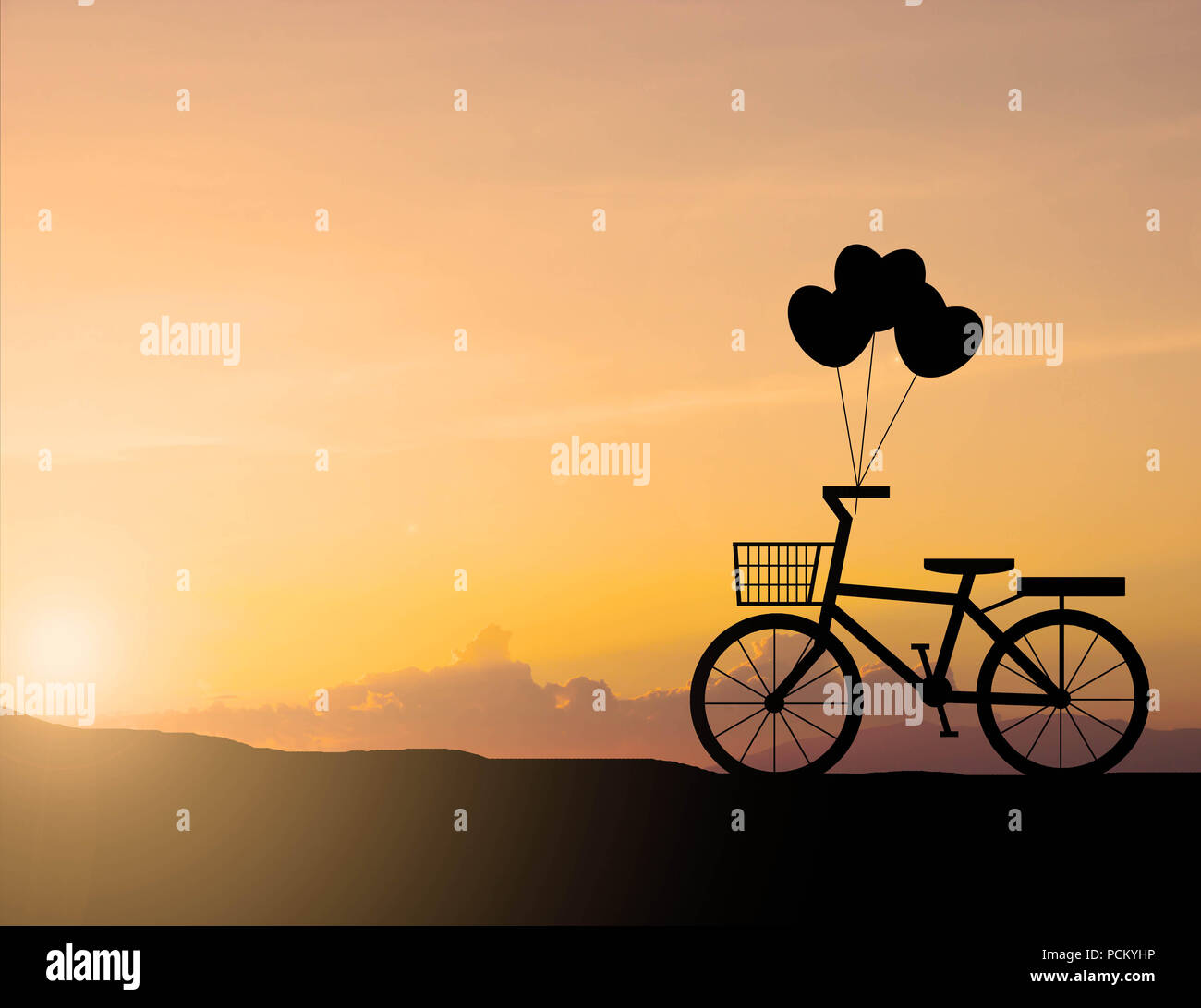 Silhouette della vecchia bicicletta con tramonto Foto Stock