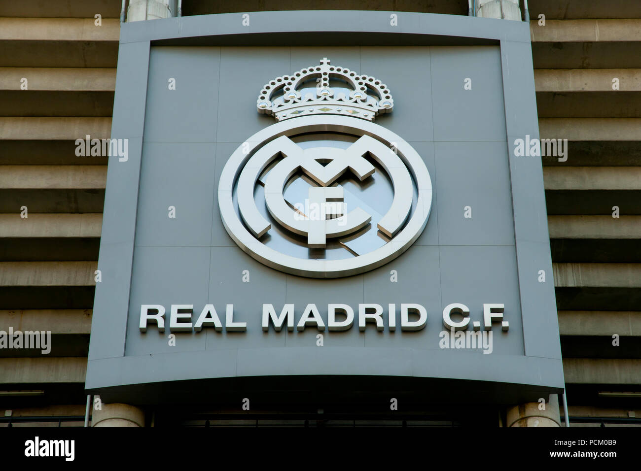 MADRID, Spagna - 10 Giugno 2016: Santiago Bernabeu Stadium è la corrente casa stadio del Real Madrid FC Foto Stock