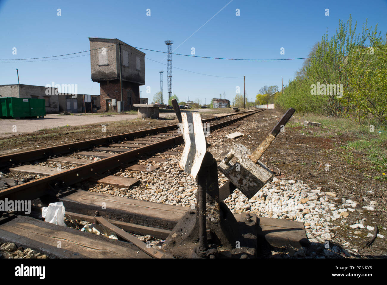 Incrocio ferroviario in ex opere ferroviarie a Telliskivi - Tallinn. Il Telliskivi Città Creative è un area bonificata dall'originale opere ferroviarie, ne Foto Stock