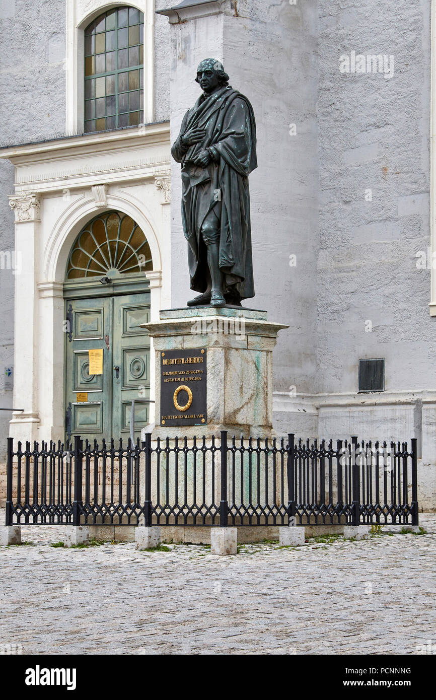 Denkmal Johann Gottfried von Herder (1744 - 1803), errichtet 1850 Foto Stock