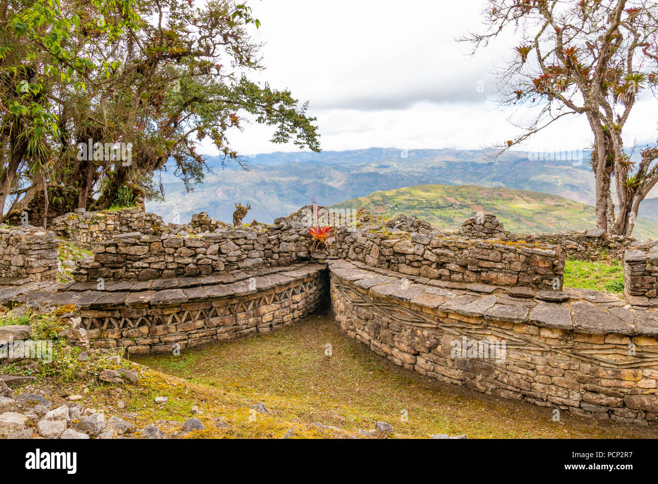 Kuelap rovine nelle montagne andine della regione amazzonica del Perù Foto Stock