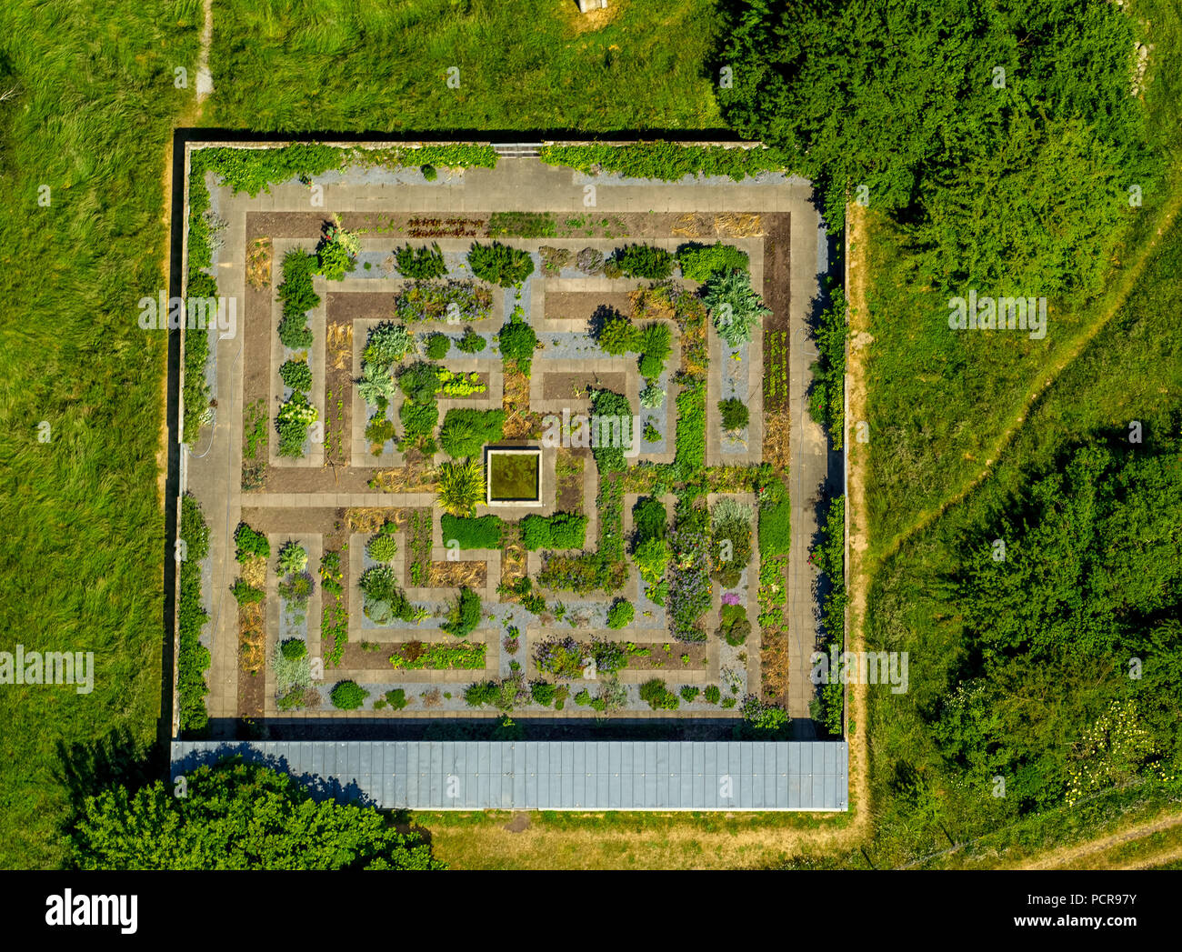 Progetto di Karl-Heinrich Müller, collezionista d'arte, Langen Foundation, ex base NATO nel centro del Basso Reno paesaggio, collezione d'arte, cultura e arte progetto spaziale, Neuss, Renania, Renania settentrionale-Vestfalia, Germania Foto Stock