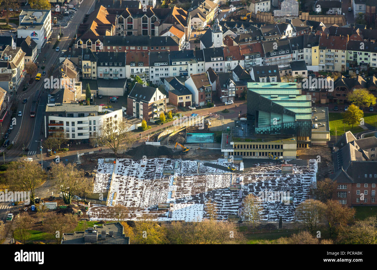 Stadtpark Dinslaken, tenuta del parcheggio sotterraneo accanto al castello Dinslaken e la sala civica, Dinslaken, la zona della Ruhr, Nord Reno-Westfalia, Germania Foto Stock