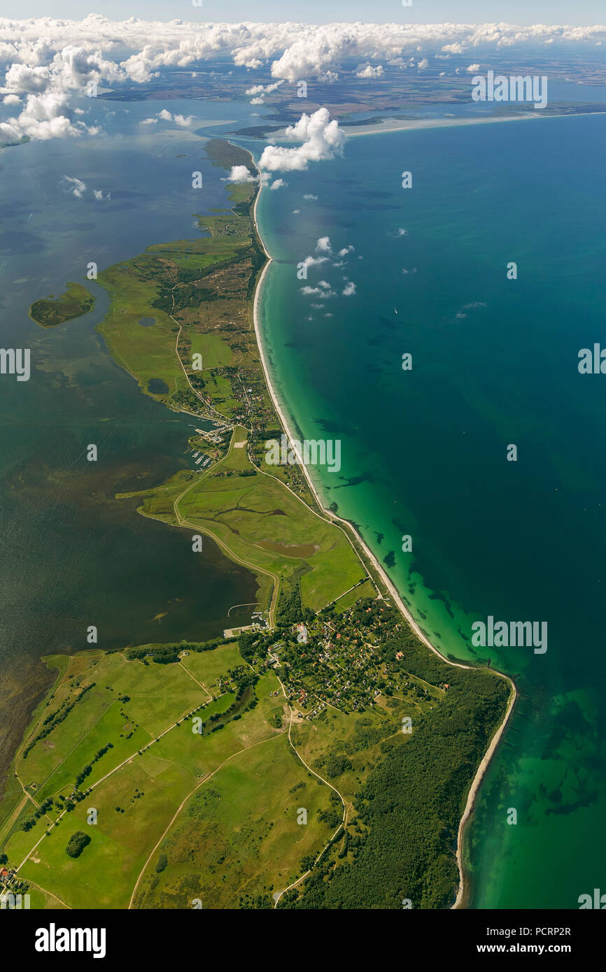 Vista aerea, Hiddensee isola, Mar Baltico isola, Meclemburgo-Pomerania Occidentale, Germania, Europa Foto Stock