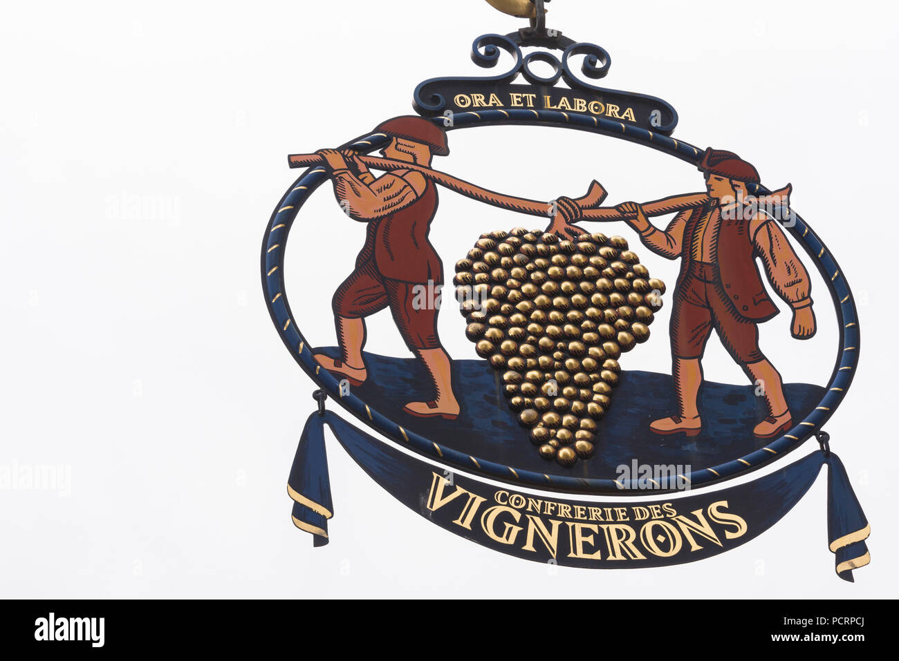 Lo stemma dei viticoltori' association premio Confrérie des Vignerons, Vevey, sul Lago di Ginevra, nel Cantone di Vaud, Svizzera Occidentale, Svizzera Foto Stock