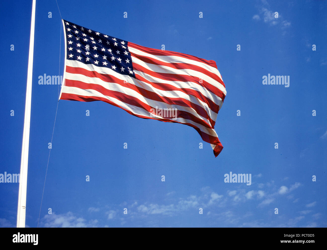 Bandiera americana a 48 stelle immagini e fotografie stock ad alta  risoluzione - Alamy