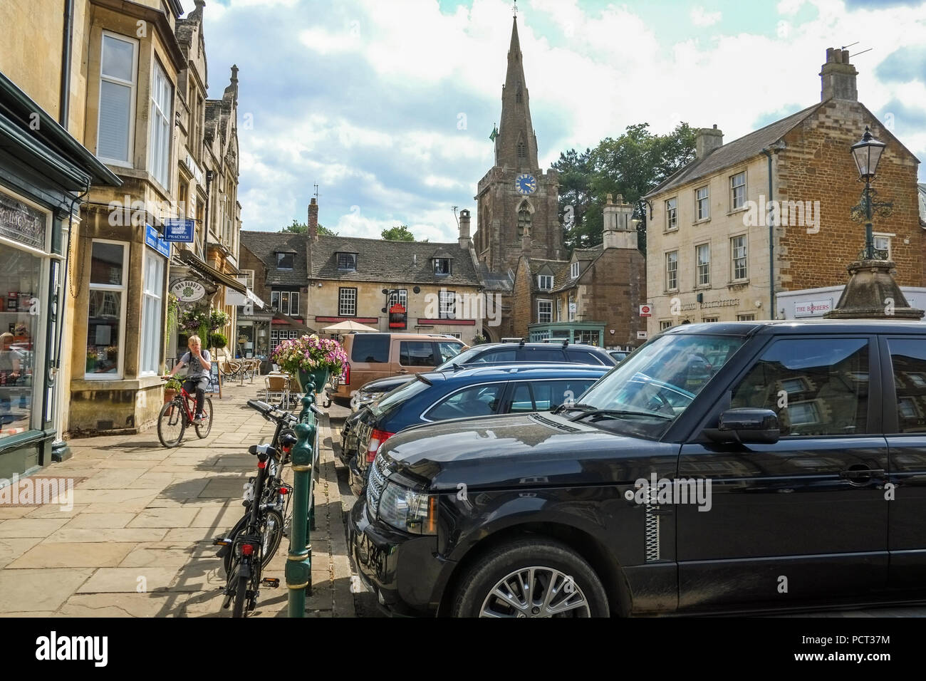 A Uppingham Town Square Northamptonshire REGNO UNITO Foto Stock