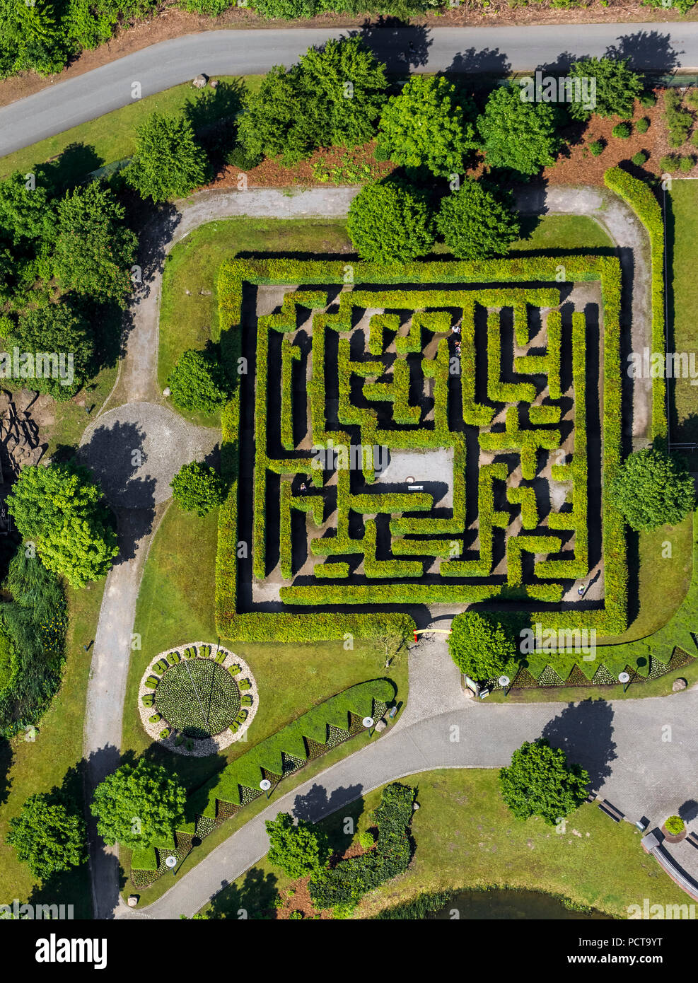 Labirinto quadrato in Centro-Park, labirinto di siepi, Centro-Park, attrazioni, Oberhausen, la zona della Ruhr Foto Stock