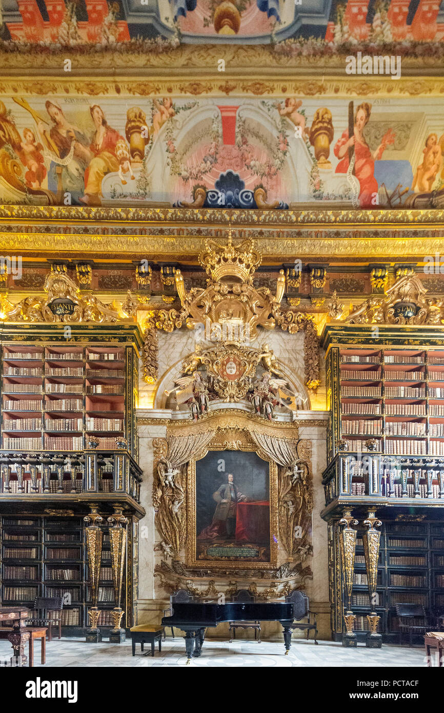 Biblioteca Joanina, storica biblioteca universitaria, Università di Coimbra, Coimbra, Distretto di Coimbra, Portogallo, Europa Foto Stock