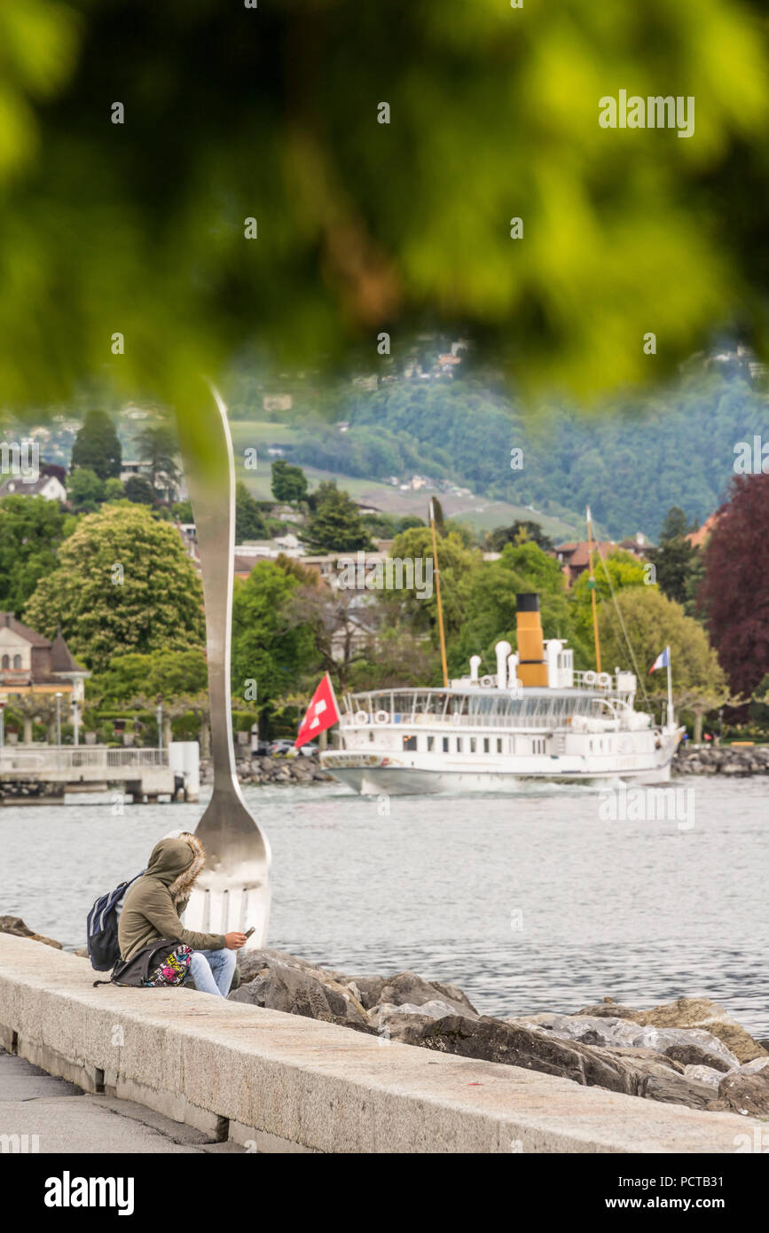 Waterfront, Vevey, sul Lago di Ginevra, nel Cantone di Vaud, Svizzera Foto Stock