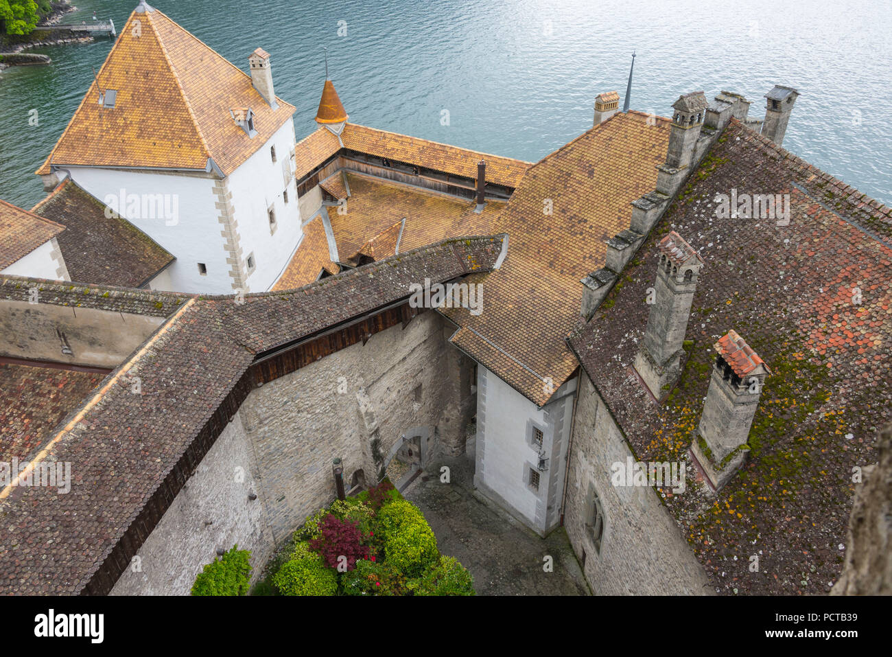 Castello di Chillon Veytaux, vicino a Montreux, sul Lago di Ginevra, nel cantone di Vaud, Svizzera Foto Stock