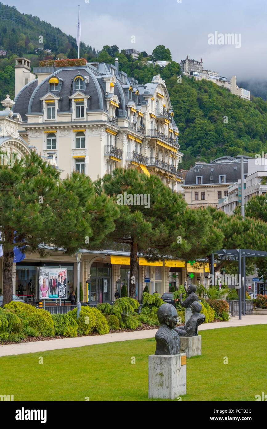 Jazz Arte nel parco BB King, Grand Hotel "ontreux Palace' con park, Montreux, sul Lago di Ginevra, nel Cantone di Vaud, Svizzera Occidentale, Svizzera Foto Stock