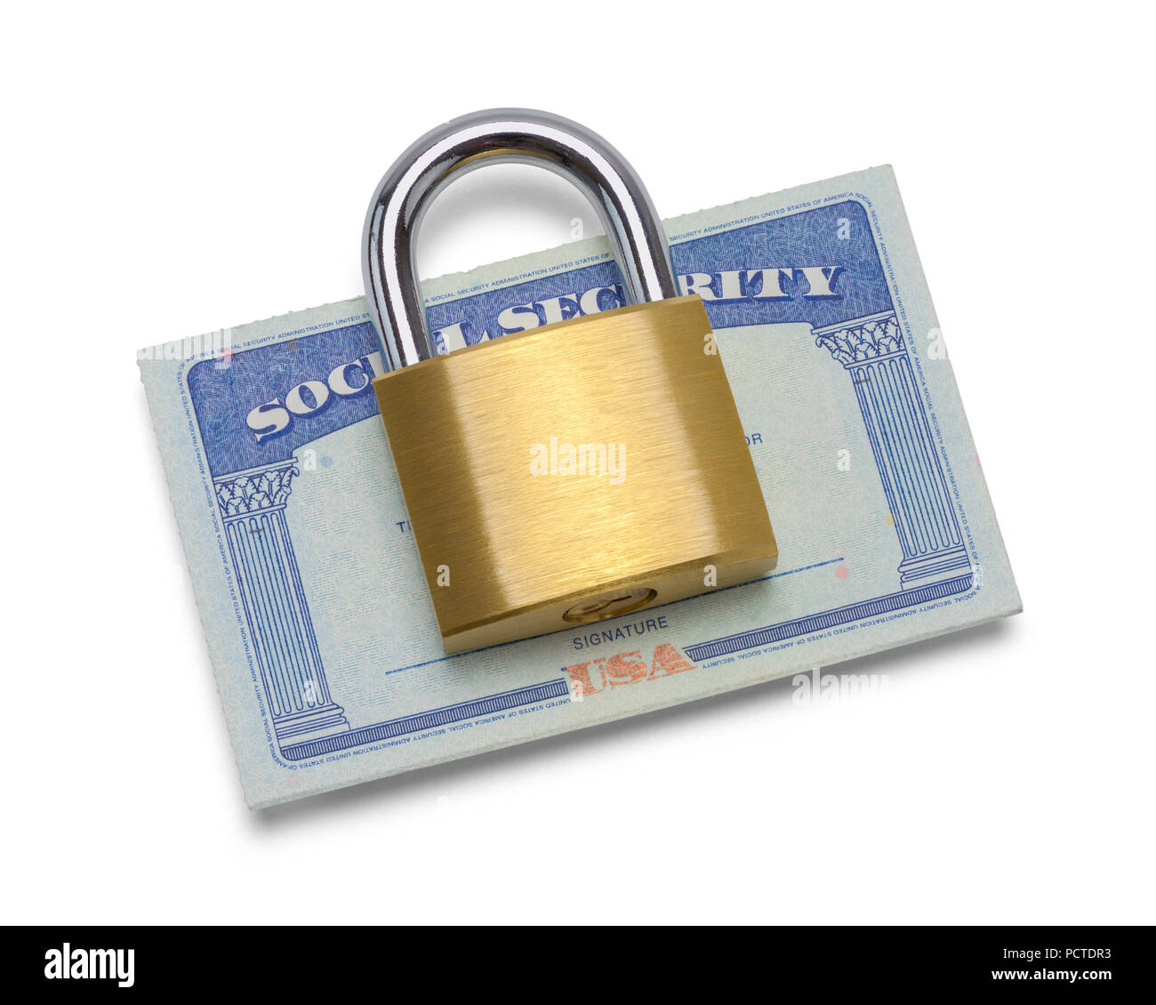 Tessera di previdenza sociale con Pad Lock isolato su bianco. Foto Stock