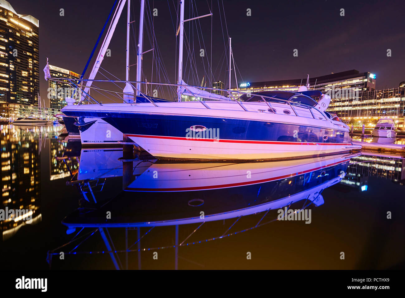 Barche nel porto, campagna, Docklands, Waterfront, Apartments, Melbourne, Victoria, Australia, Oceania Foto Stock