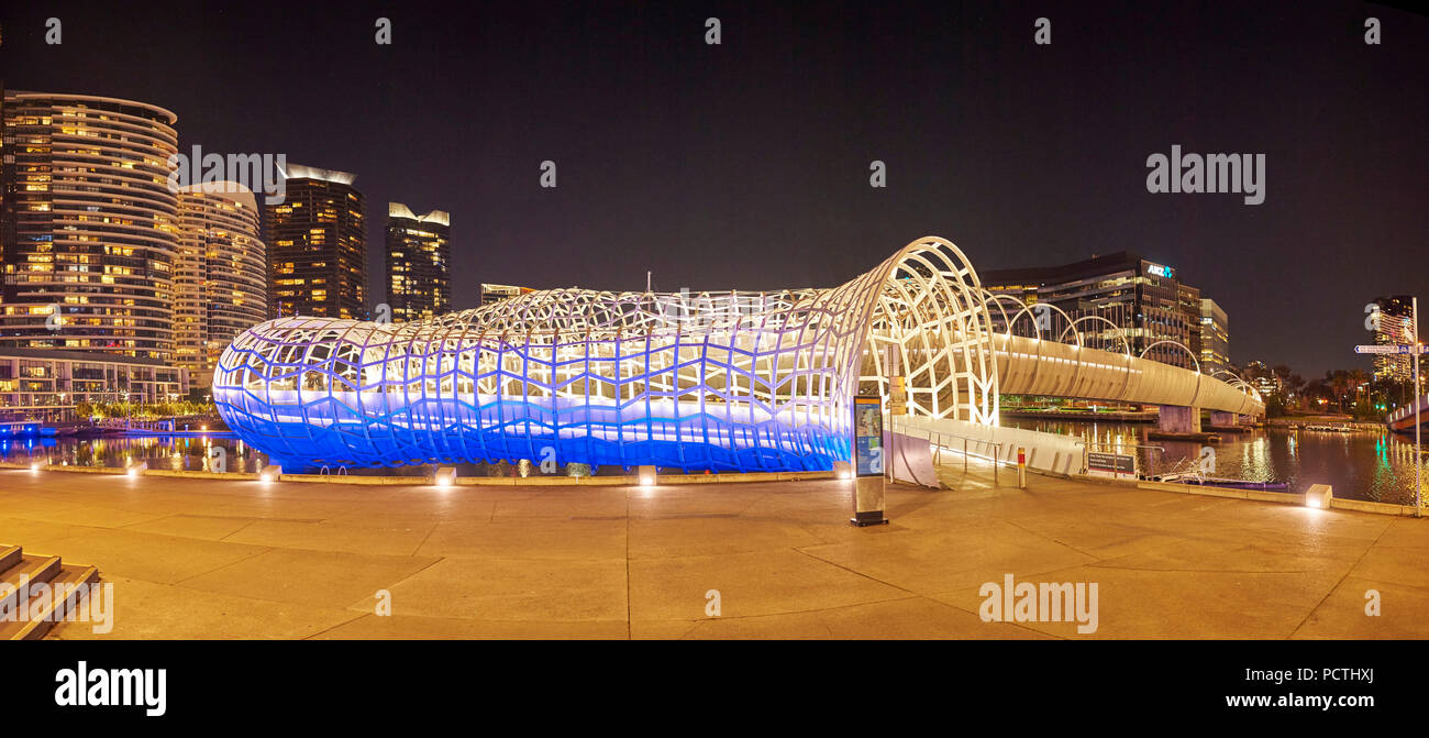 Spider ponte (Webb passerella in acciaio), Docklands, Docklands, Melbourne, Victoria, Australia, Oceania Foto Stock