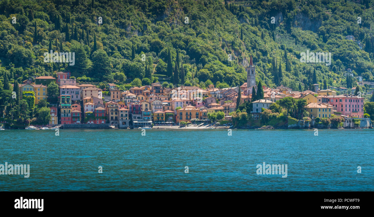 La bellissima Varenna sul lago di Como, Lombardia, Italia. Foto Stock