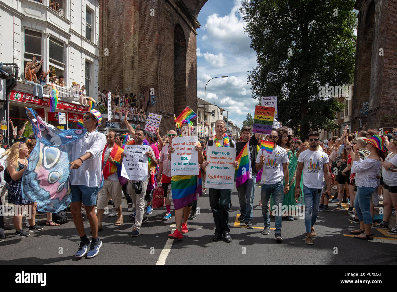 Brighton, Regno Unito. 4 agosto 2018,Peter Tatchell prendendo parte all'annuale Brighton Pride Parade, Brighton Inghilterra. © Jason Richardson / Alamy Live News Foto Stock