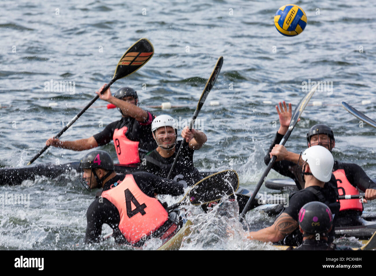 Kanupolo-Bundesliga-Spiel Wassersportfreunde Liblar Foto Stock