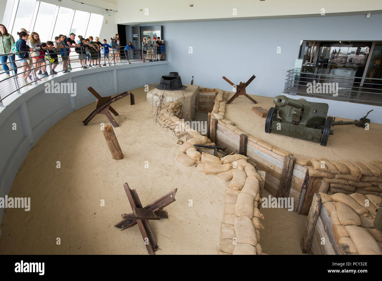 Le difese di un display in Utah beach D-Day Museum, Normandia, Francia. Foto Stock