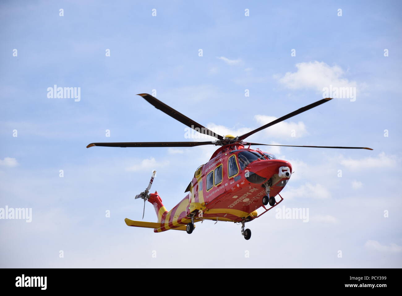 Essex Herts Air Ambulance elicotteri Foto Stock
