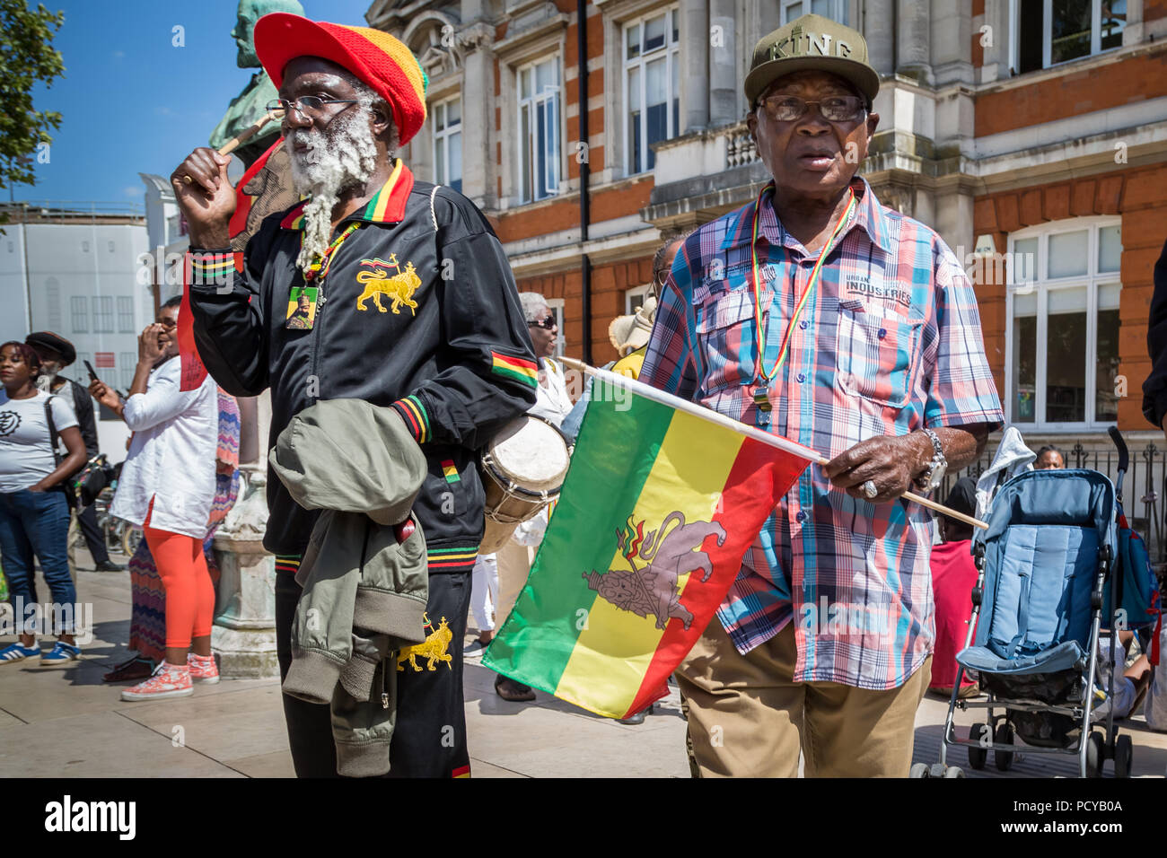 Afrikan annuale Giornata di emancipazione riparazioni rally e marzo di Brixton, Sud Londra, Regno Unito. Foto Stock