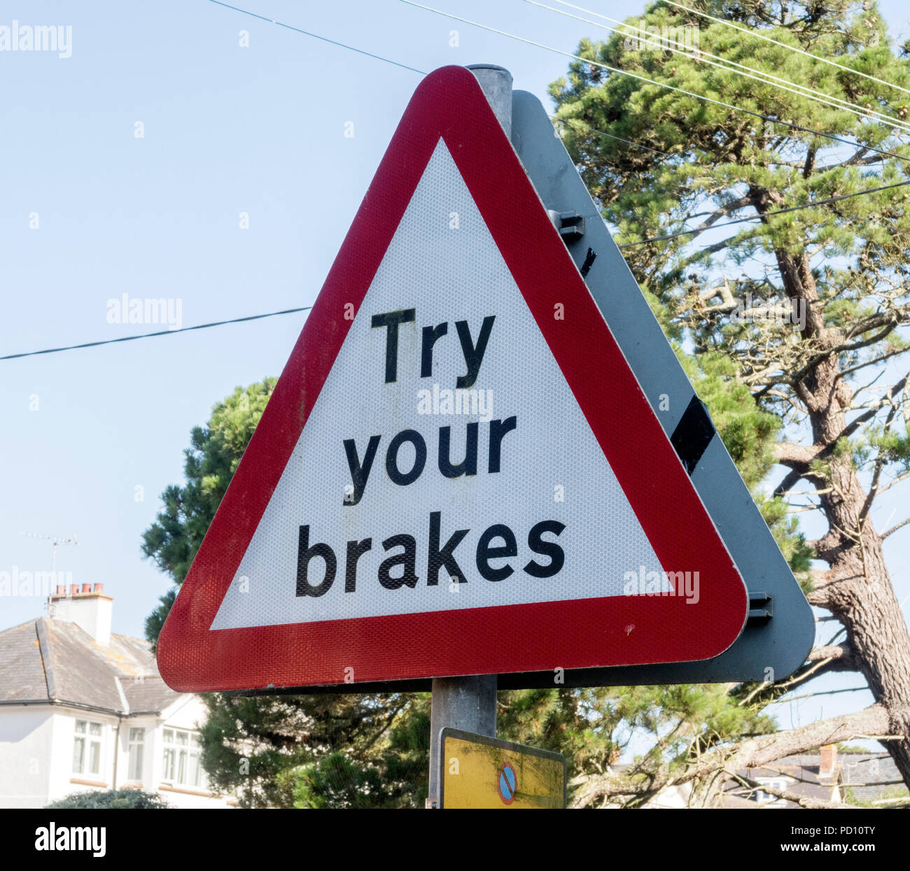 Provare i freni cartello stradale, dalla Ford a Sidmouth Foto Stock