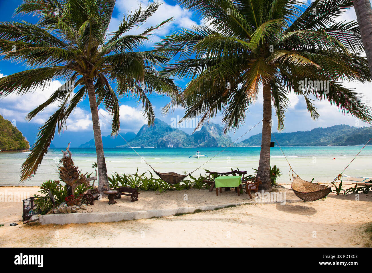 Incredibile bellezza della spiaggia Marimegmeg all isola di Palawan nelle Filippine. Foto Stock