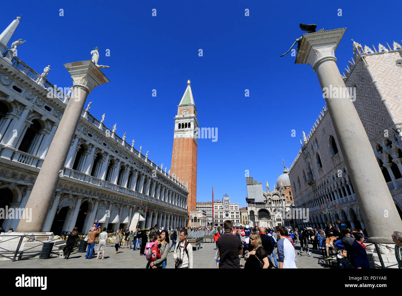 Il Campanile Di San Marco Colonne Le Procuratie Jacopo Sansovino 