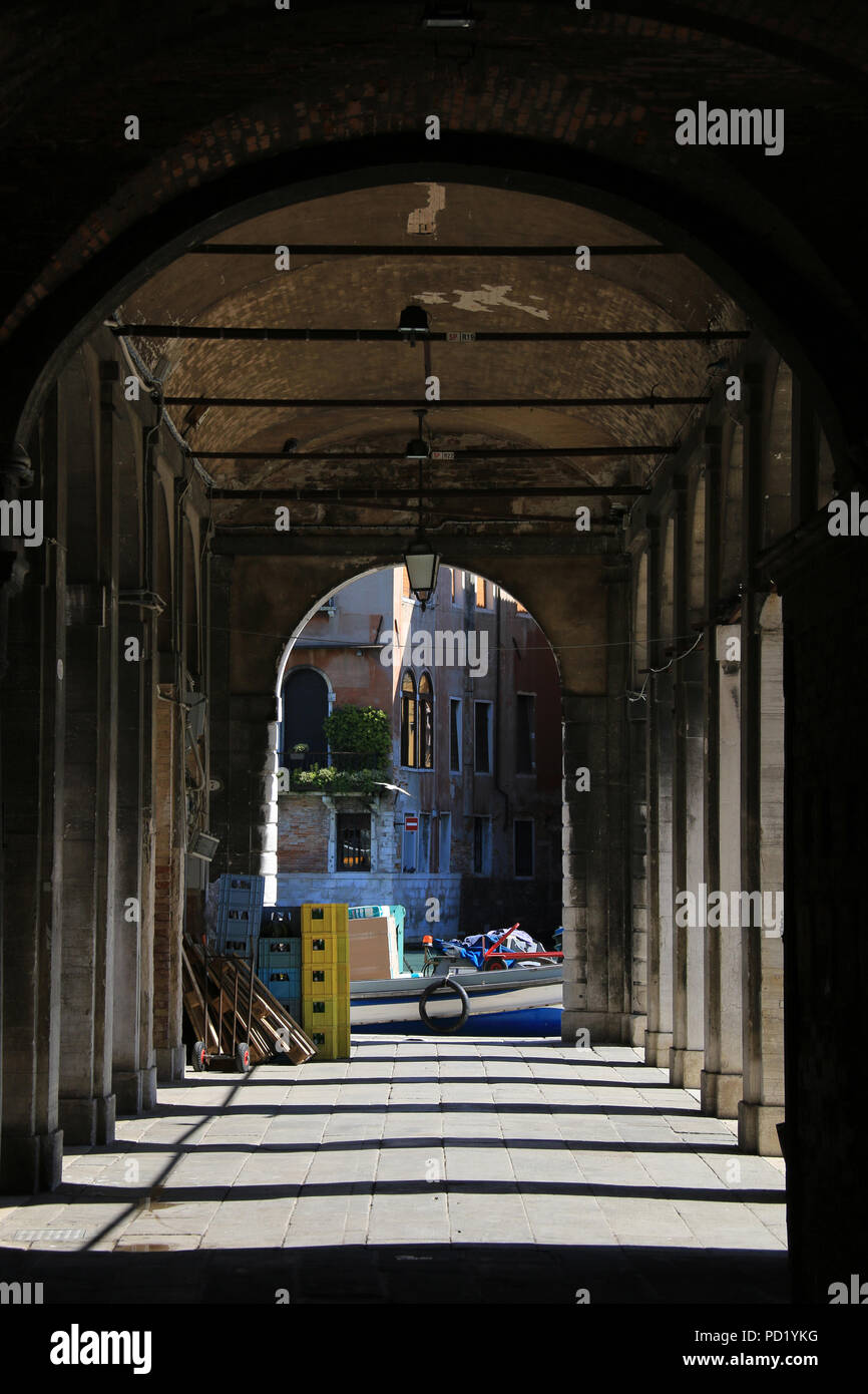 Colonnato del Tribunale Ordinario di Venezia, Italia Foto Stock