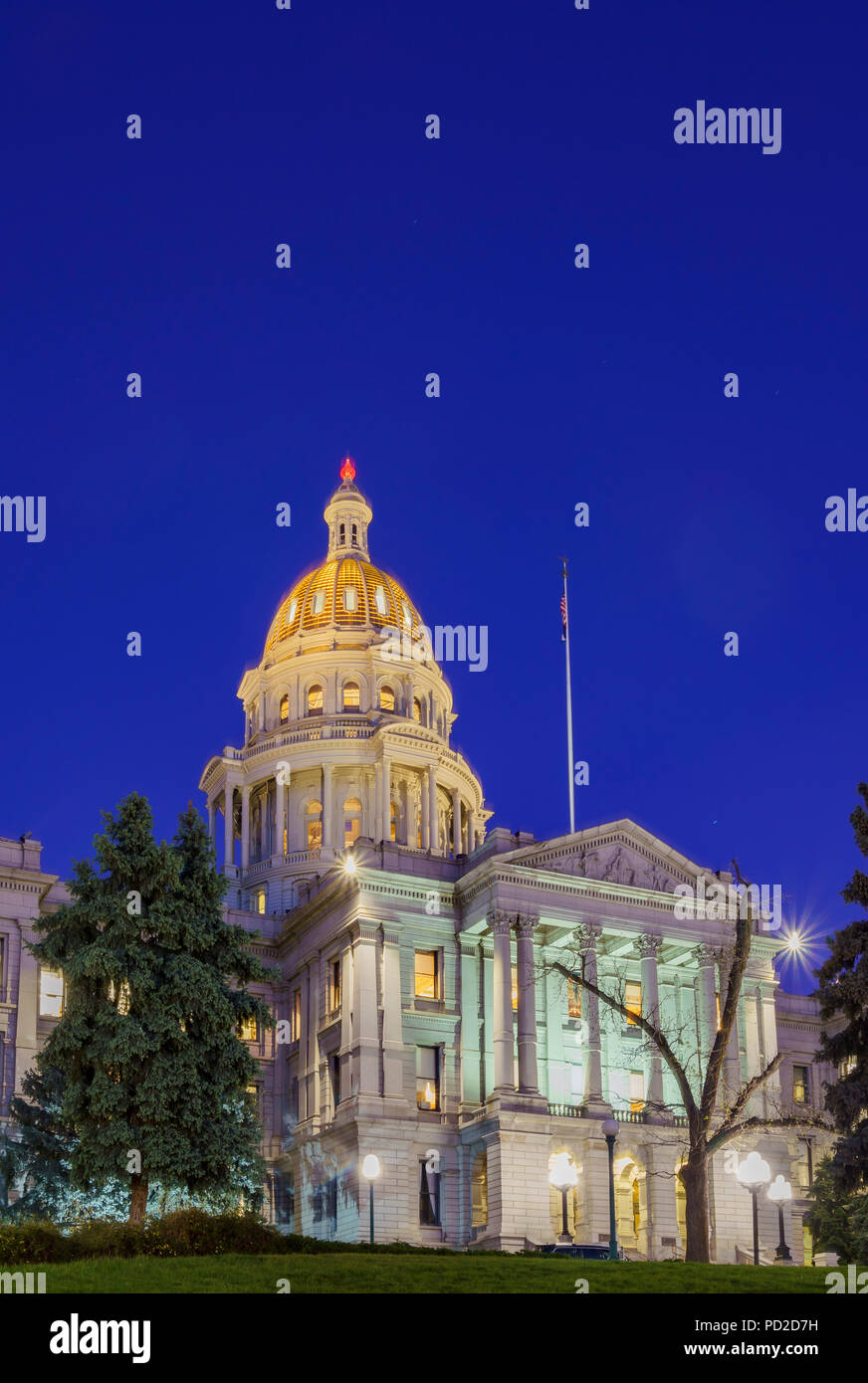 Vista notturna del centro storico di Colorado State Capitol, Stati Uniti Foto Stock