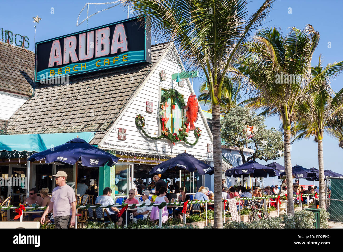 Florida Lauderdale by the Sea Water, Aruba Beach Cafe, ristorante ristoranti cibo mangiare fuori caffè caffè bistrot, cibo, mangiare fuori, servizio, mangiare Foto Stock