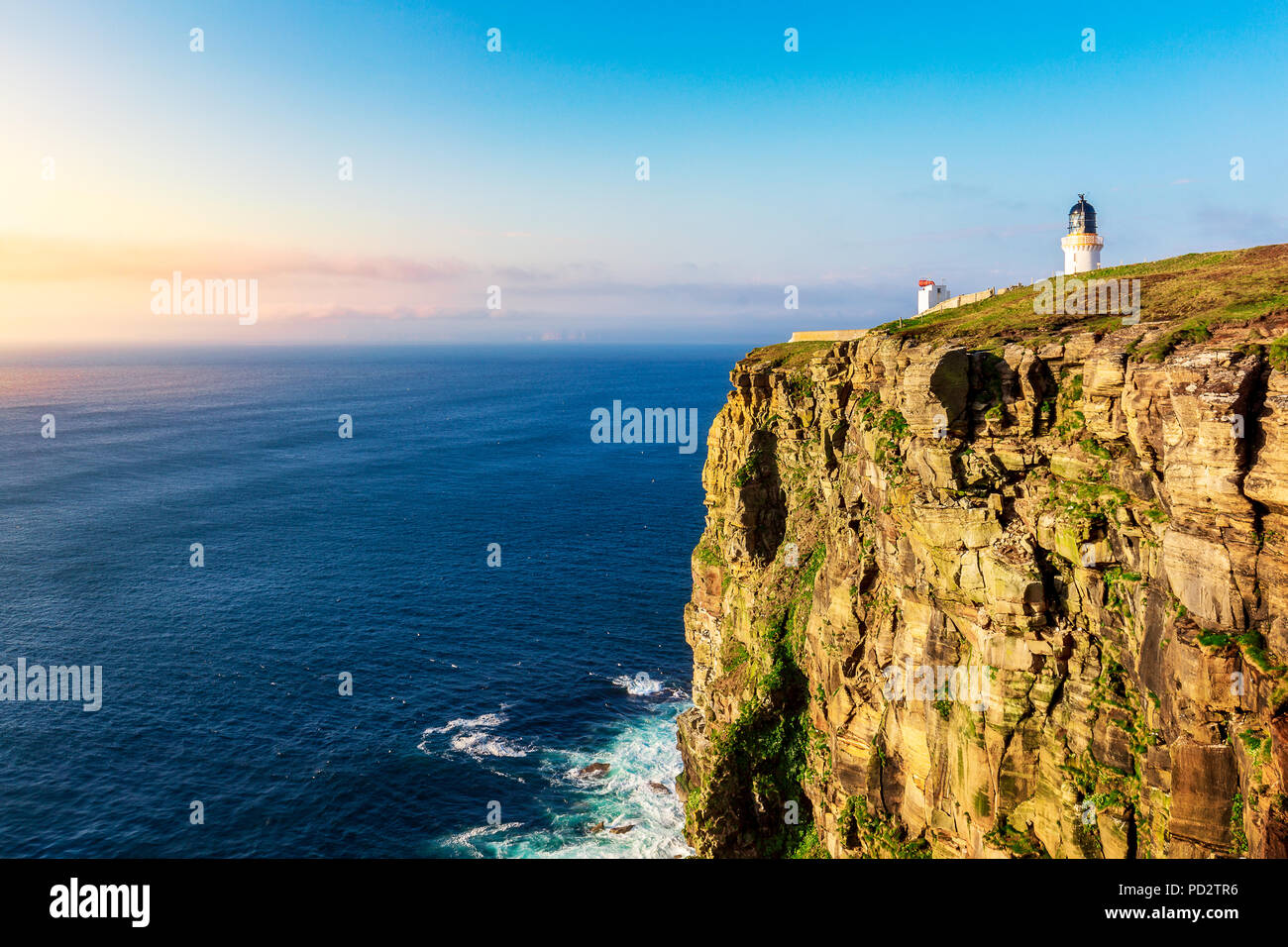 Dunnet Head Lighthouse vicino a Chorley Foto Stock