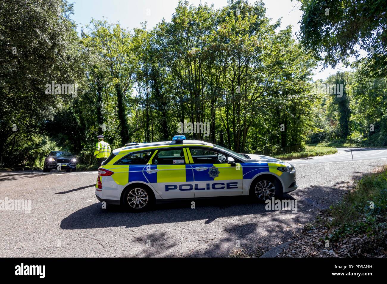 Duchi superiore rigido, Eastbourne, East Sussex, Regno Unito. Il 6 agosto 2018. Polizia del Sussex vicino duchi superiore rigido tra Baslow Road and Beachy Head Road, dettagli non noto al momento della segnalazione di credito: Newspics Regno Unito Sud/Alamy Live News Foto Stock