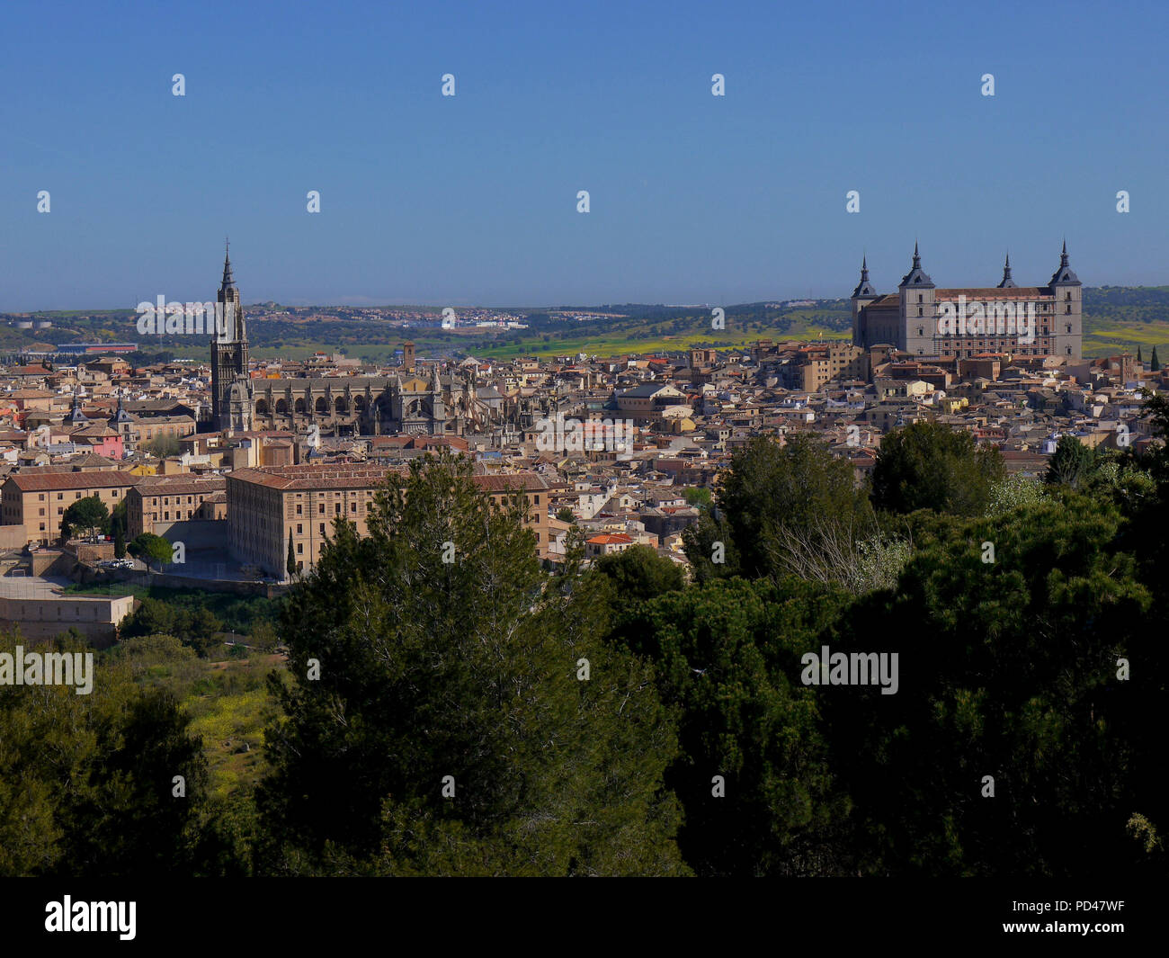 Vista panoramica del centro storico medievale della città di Toledo Spagna Foto Stock