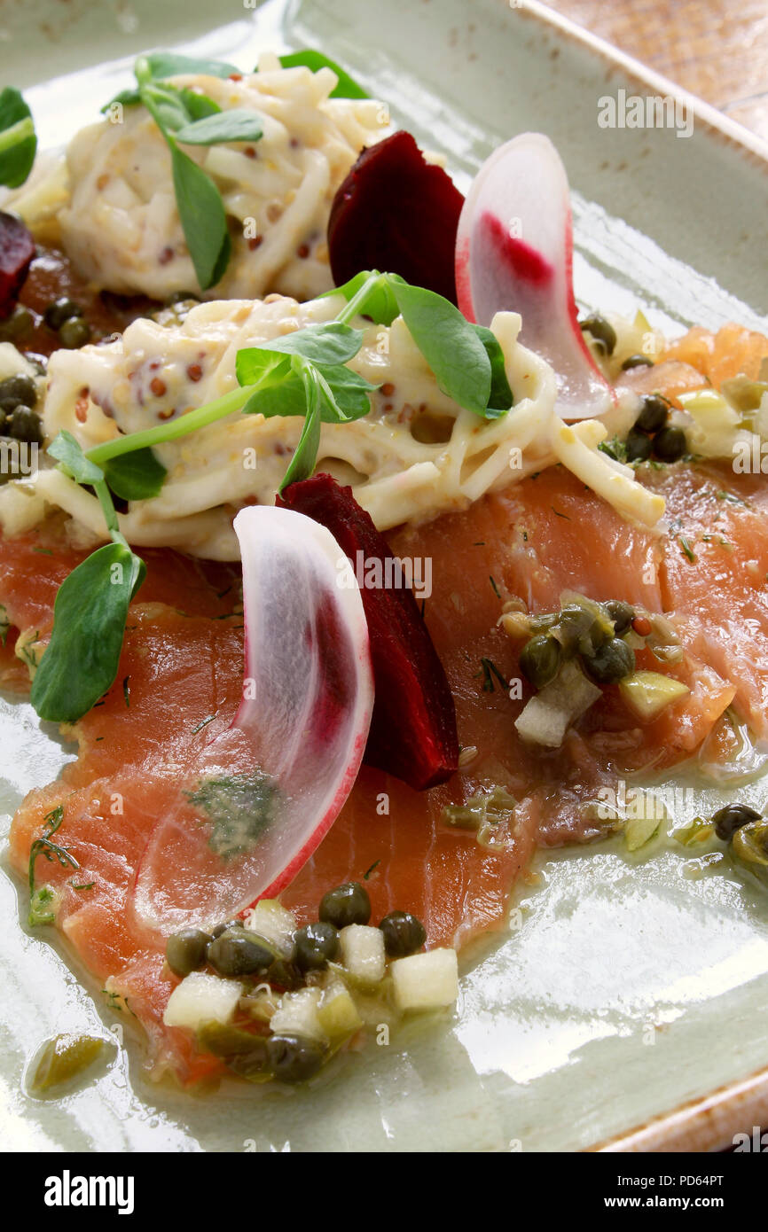 Indurito salmone gravlax antipasti e motorino di avviamento Foto Stock