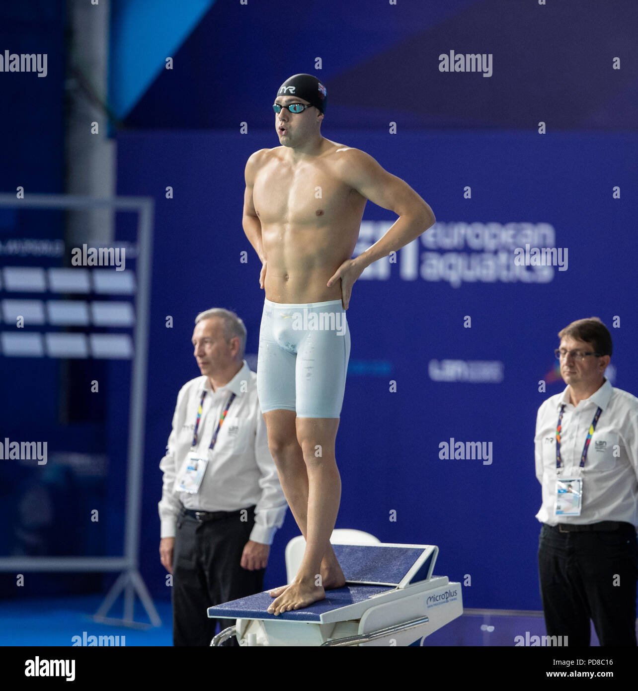 7 agosto 2018, Tollcross International centro nuoto, Glasgow, Scozia; Glasgow 2018 Unione Nuoto Campionati; James Guy (GBR) si prepara per il 200m Freestyle Finale Foto Stock