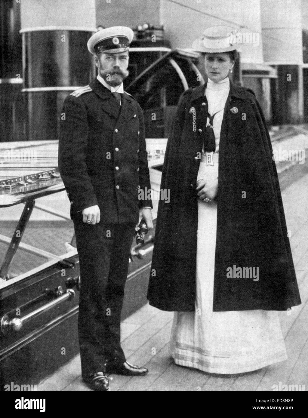 Lo Zar Nicola II di Russia. 1868-1918. L'ultimo imperatore della Russia. Nella foto qui con la moglie imperatrice Alexandra, 1872-1918. Foto Stock