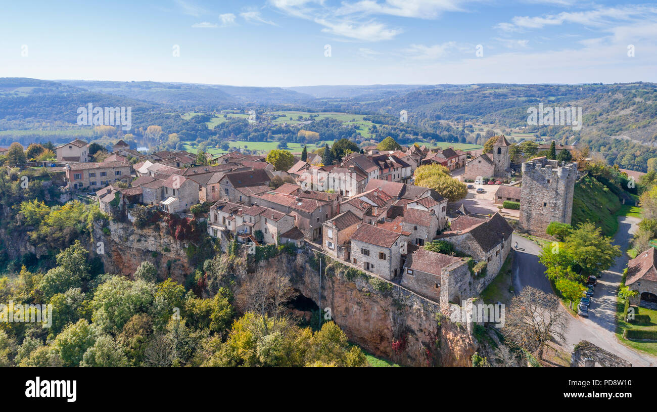 Francia, Lot, Quercy, Capdenac le Haut, etichettati Les Plus Beaux Villages de France (i più bei villaggi di Francia), fortezza medievale costruita su Foto Stock