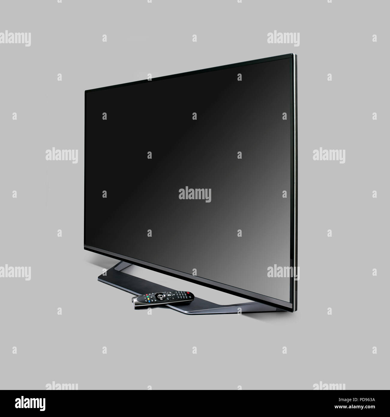 Grande schermo piatto della tv led su sfondo grigio Foto Stock