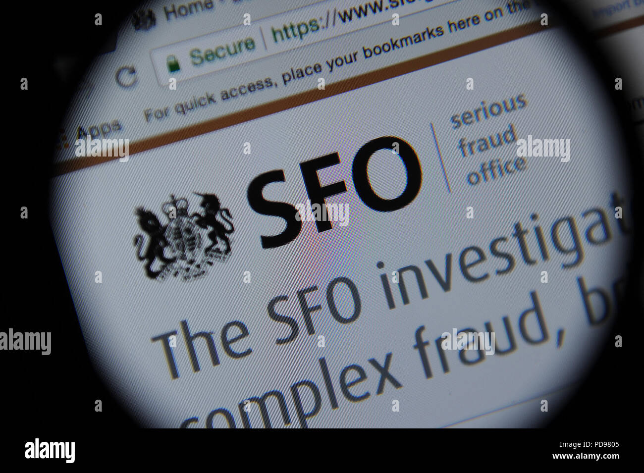 Il Serious Fraud Office sito visto attraverso una lente di ingrandimento Foto Stock