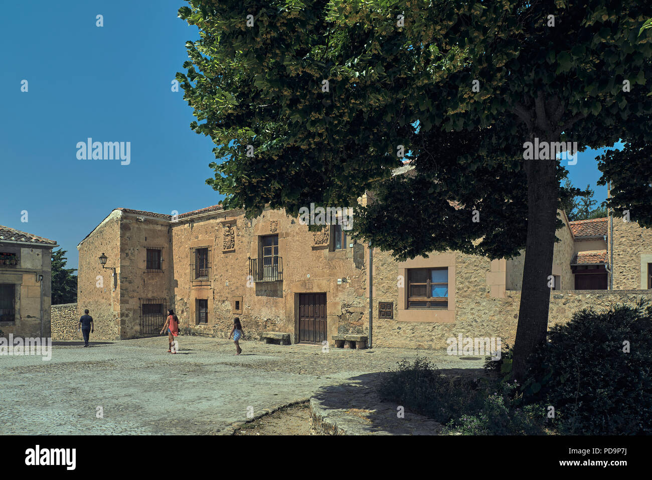 Vista di una piazza della città di Pedraza, Segovia, Spagna, Europa Foto Stock