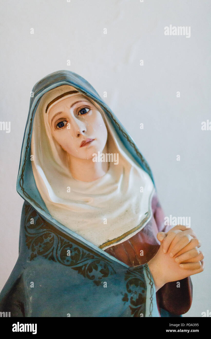 Cristiana e religiosa la statua della Vergine Maria Foto Stock