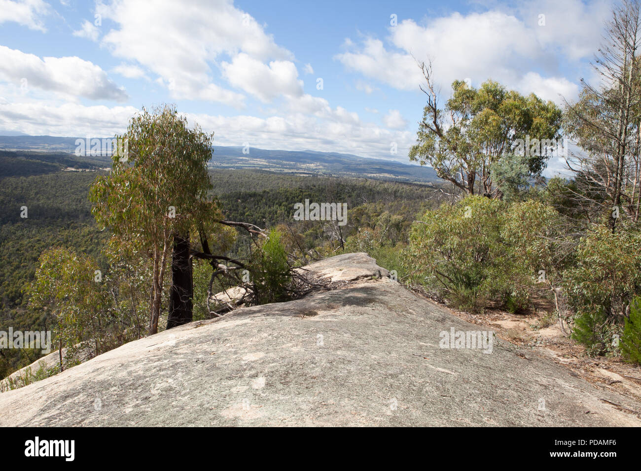 Viste del Monte Parco pilota vicino Beechworth, Victoria, Australia Foto Stock