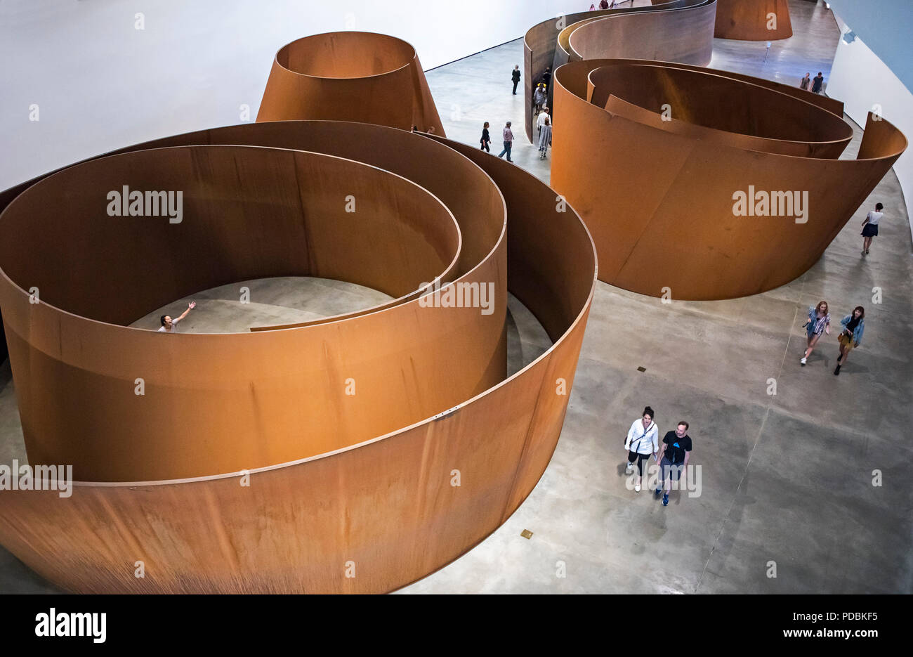 " La questione del tempo da Richard Serra, collezione museale, Museo Guggenheim, Bilbao, Spagna Foto Stock