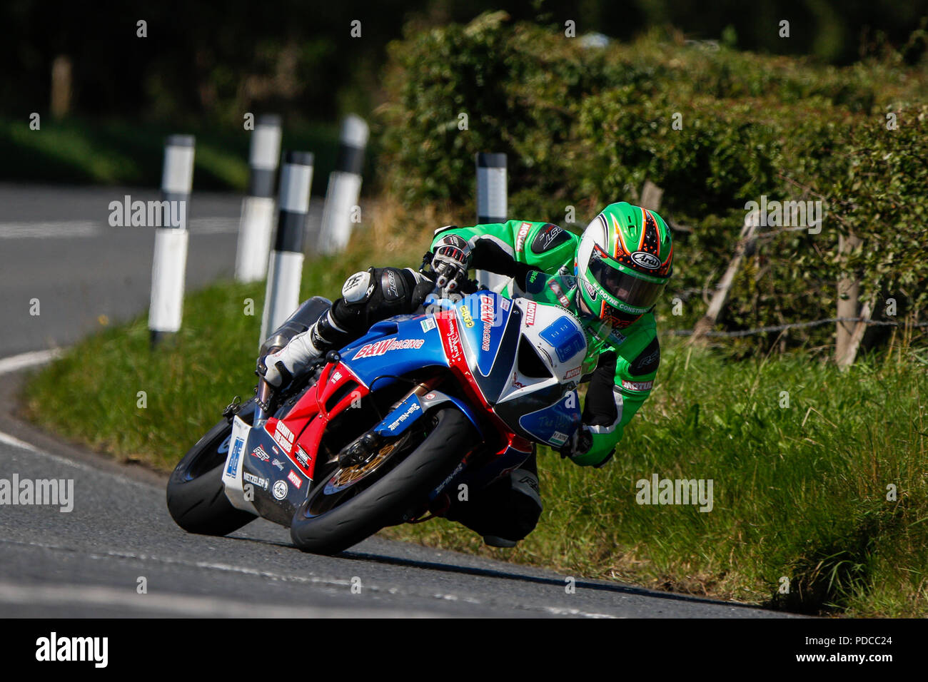 Circuito di Dundrod, Lisburn, Irlanda del Nord. 8 Ago, 2018. MCE Ulster Grand Prix giorno di pratica; Derek McGee (IRL) era quarto più veloce durante la pratica Supersport Credito: Azione Sport Plus/Alamy Live News Foto Stock