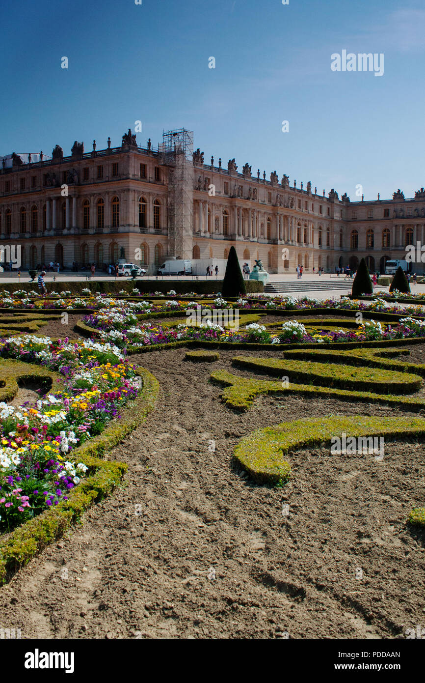 Palazzo di Versailles paesaggistica dei giardini in corso, estate Foto Stock