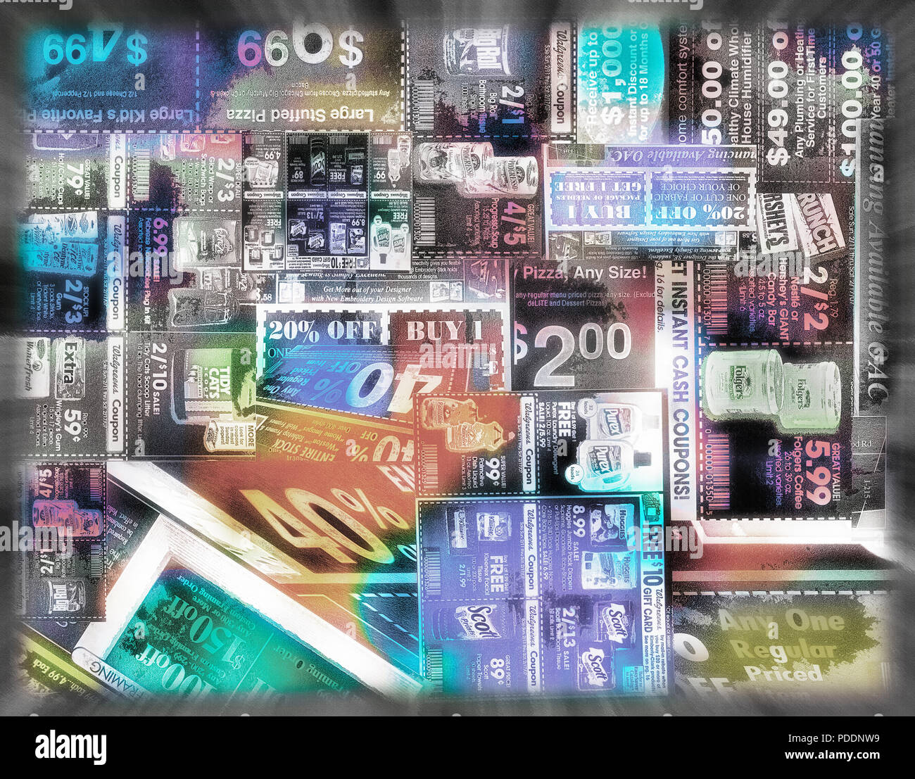 Ci sono opportunità tutto intorno a noi per risparmiare denaro su quelle cose che uso di giorno in giorno anche in questi tempi di difficile congiuntura economica. Questo collage offrono Foto Stock