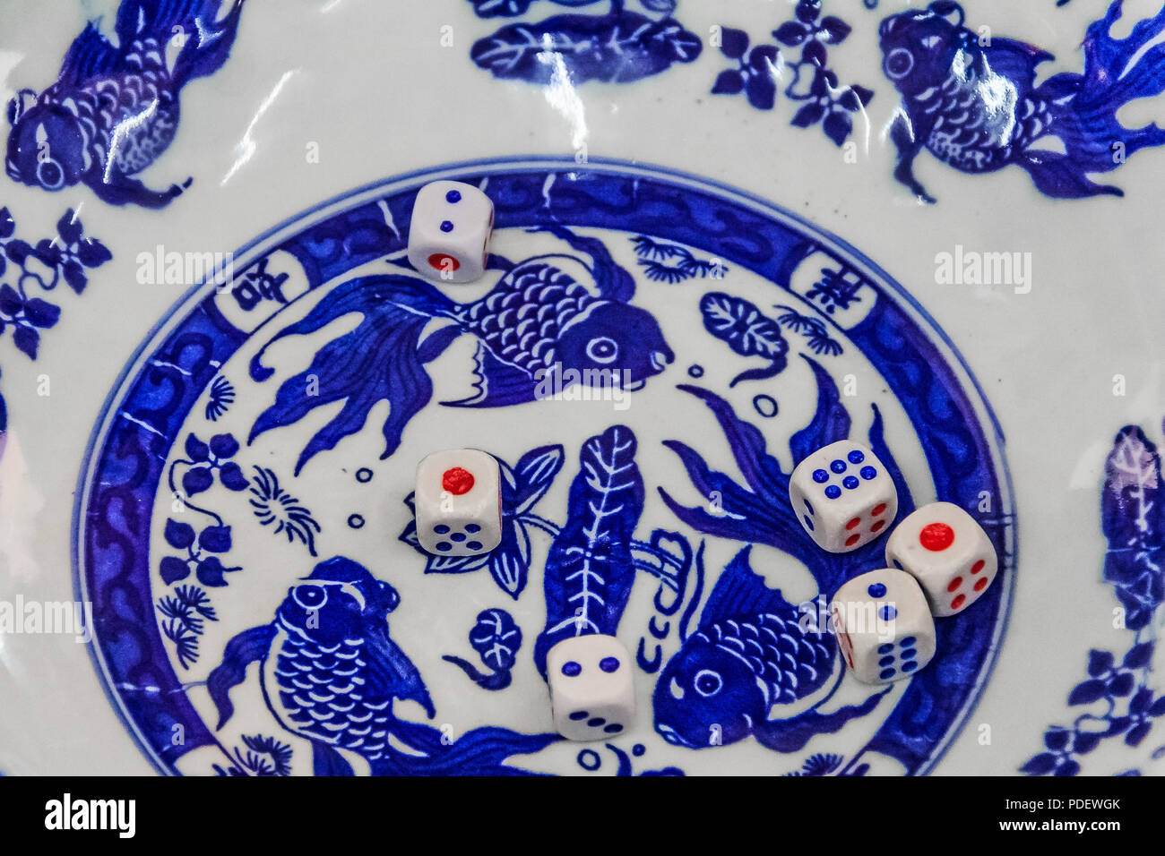 A metà autunno Mooncake il gioco d'azzardo a Xiamen, Cina, dove la torta della luna il gioco d'azzardo originato Foto Stock