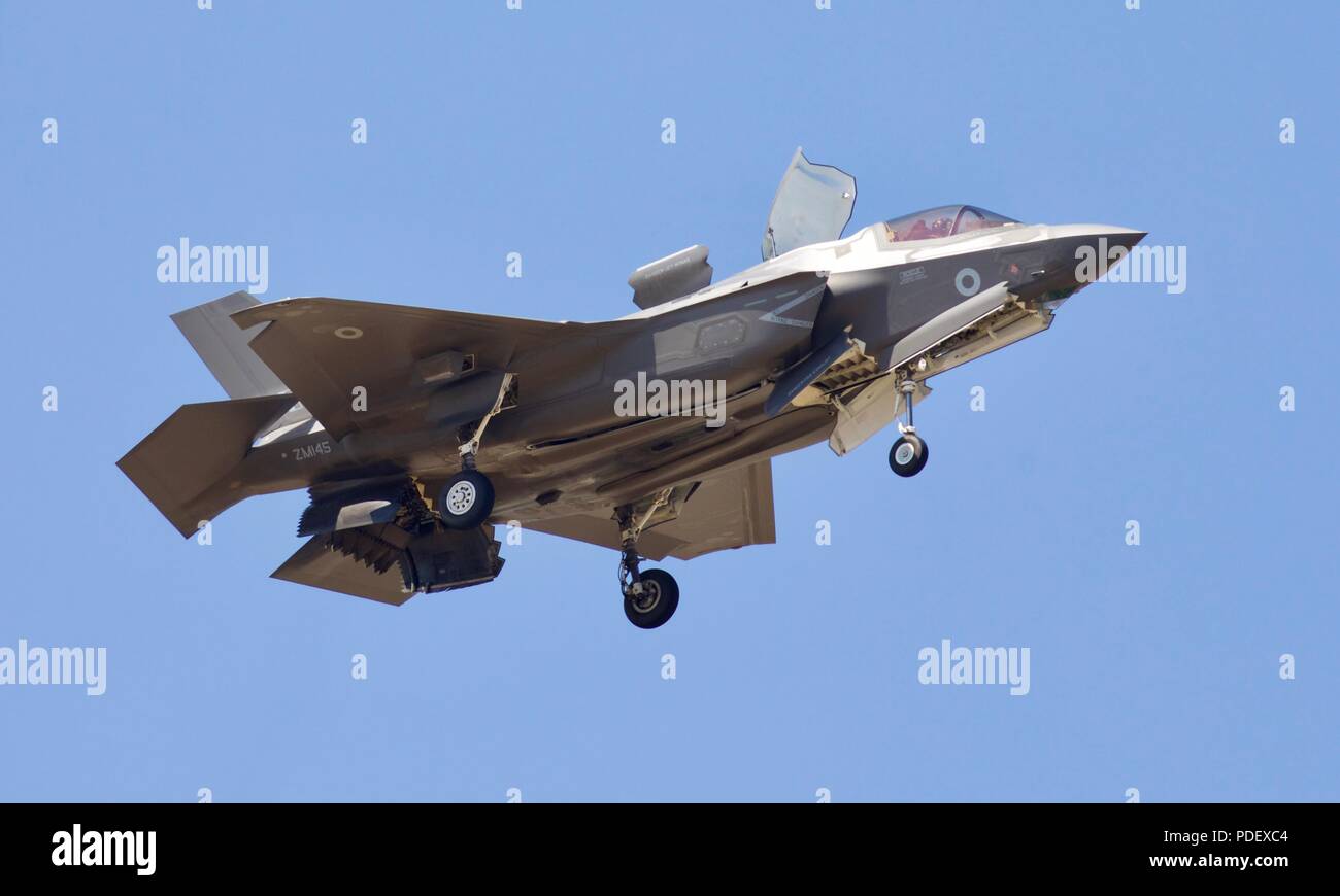 No. 617 Squadrone dimostrando il futuro della Royal Air Force con il nuovo Lockheed Martin F-35B Lightning II A RIAT 2018 Foto Stock
